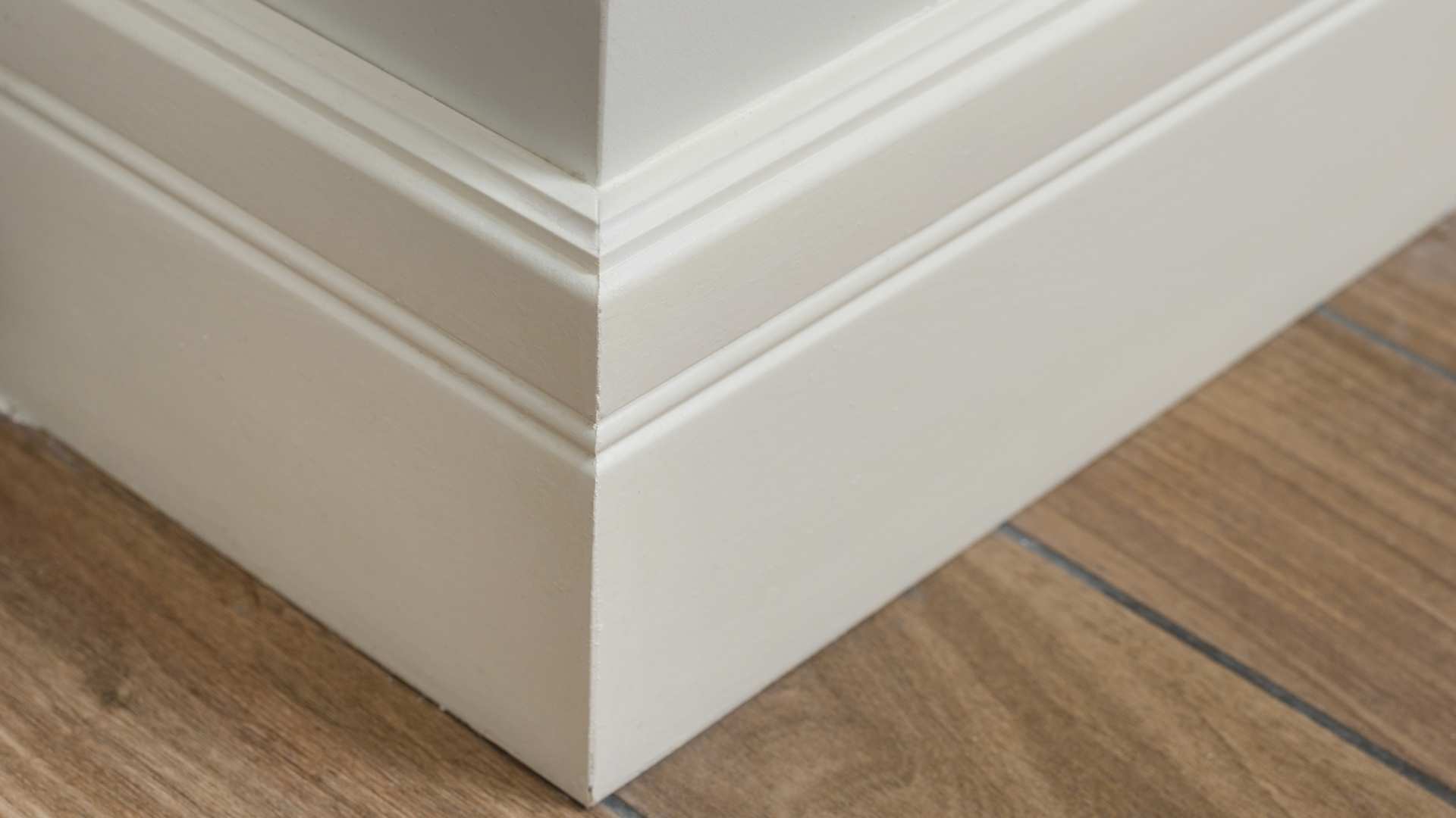 Finger jointed pine moulding skirting board.